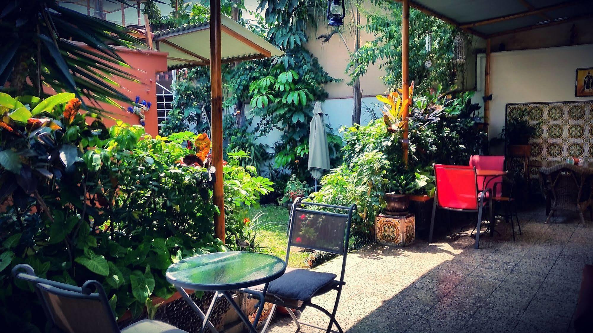 Casa Wayra B&B Miraflores Distretto di Distretto di Lima Esterno foto